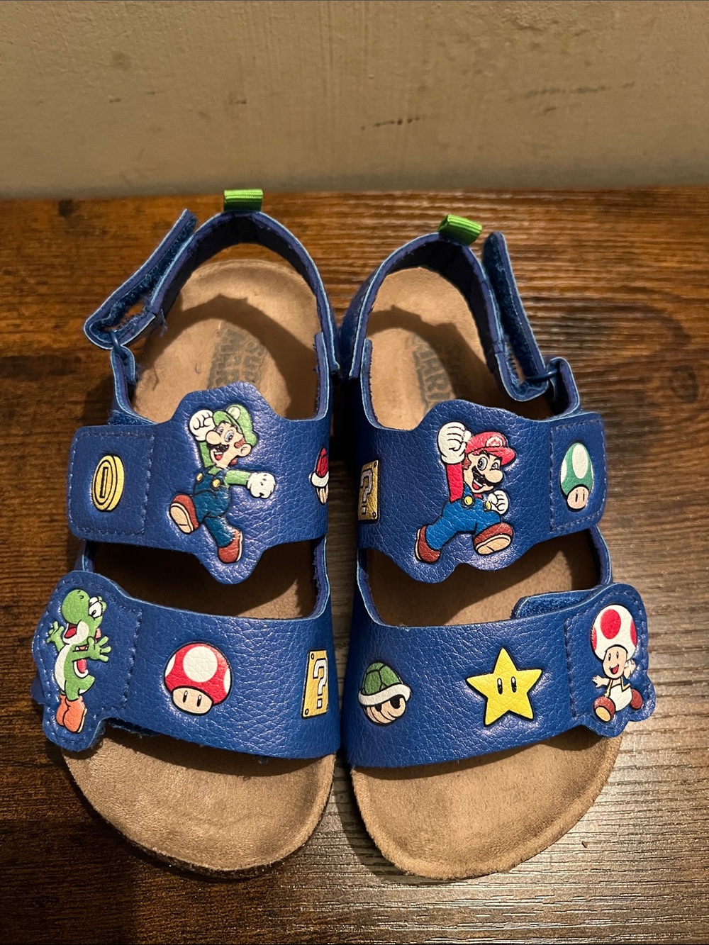 Super  Mario Character Sandals size 11